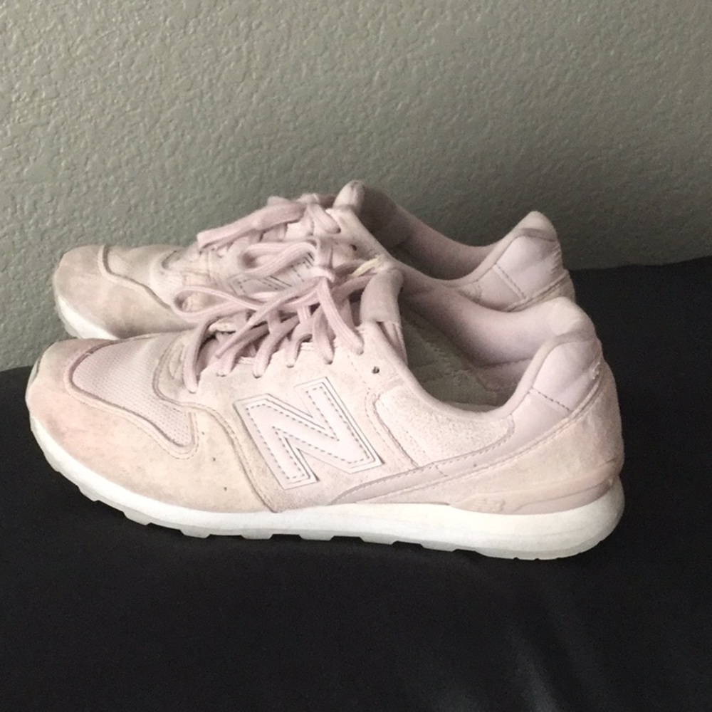 Pink New balance shoes
